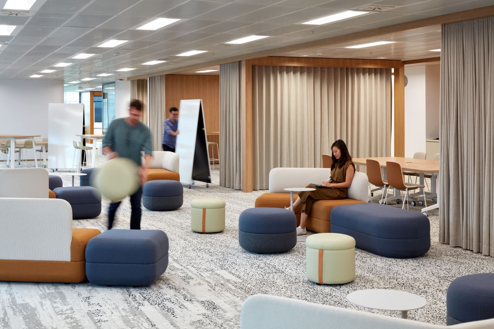 Sydney Water HQ, flexible meeting and collaboration hub with modular soft furnishings