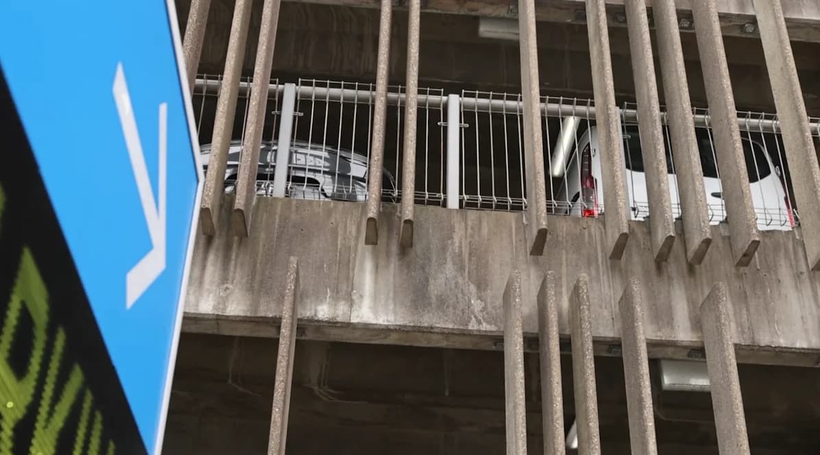 Cross Street Car Park, precast concrete facade detail